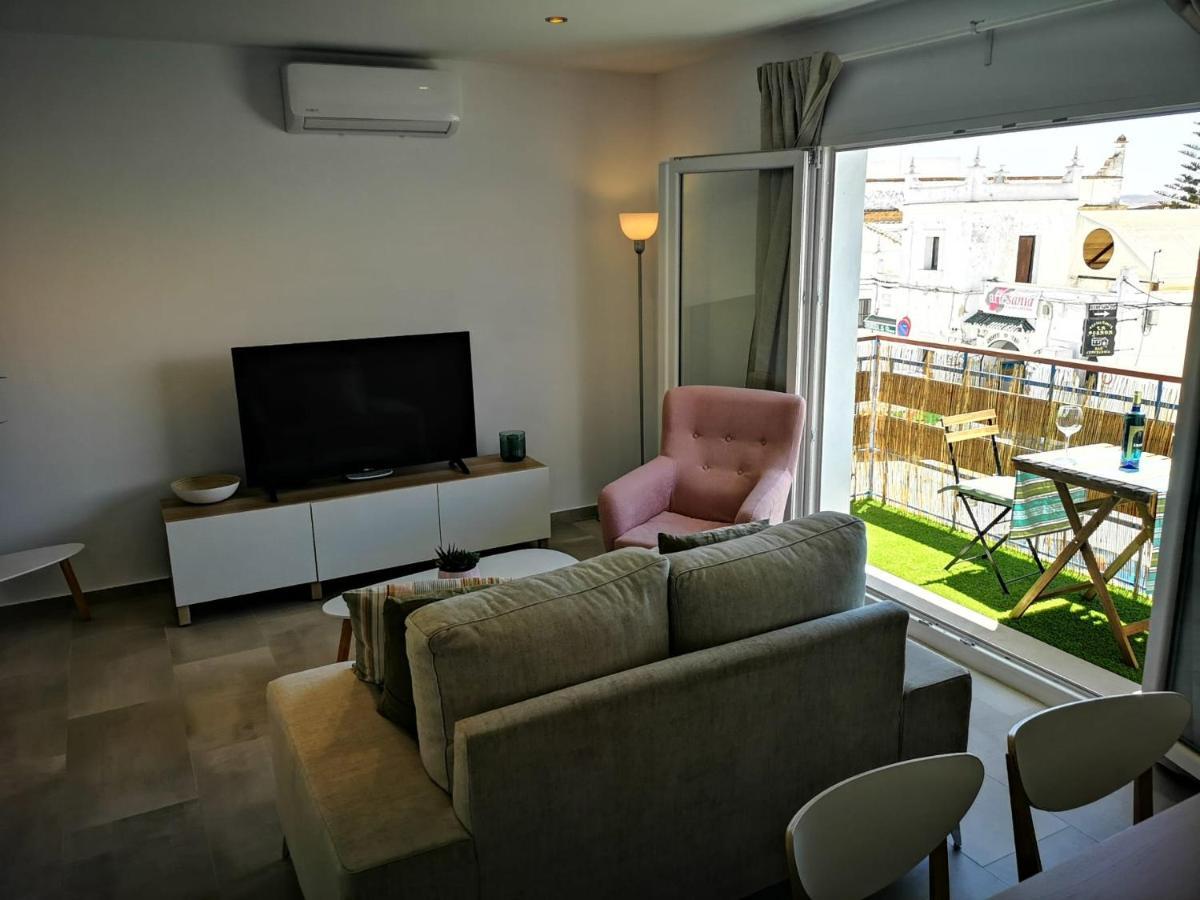 Apartamento Suite Arco De La Villa,Solo Familia Y Parejas,Parking Gratuito Conil De La Frontera Exterior photo