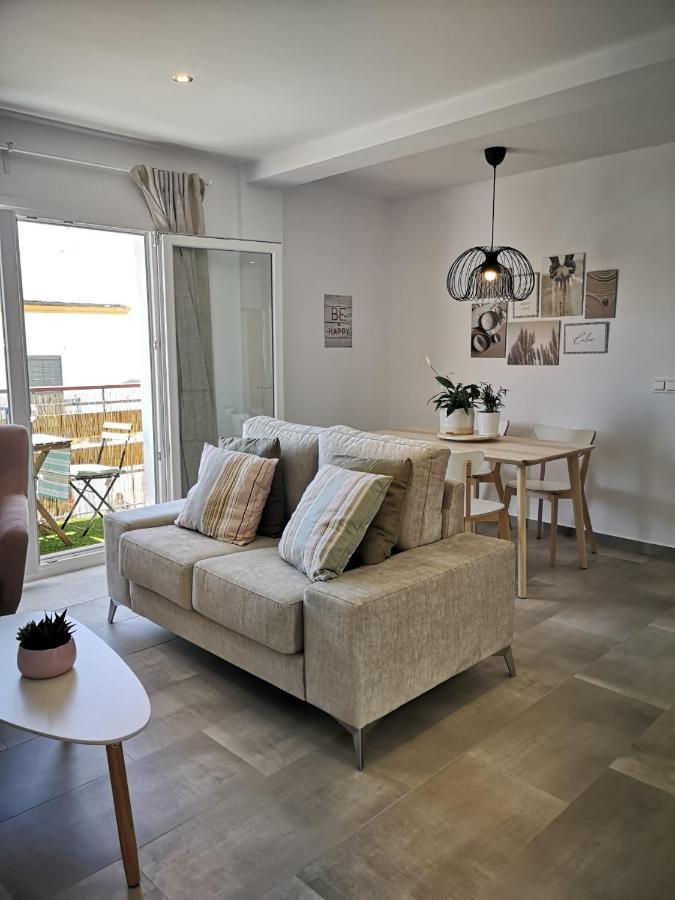Apartamento Suite Arco De La Villa,Solo Familia Y Parejas,Parking Gratuito Conil De La Frontera Exterior photo